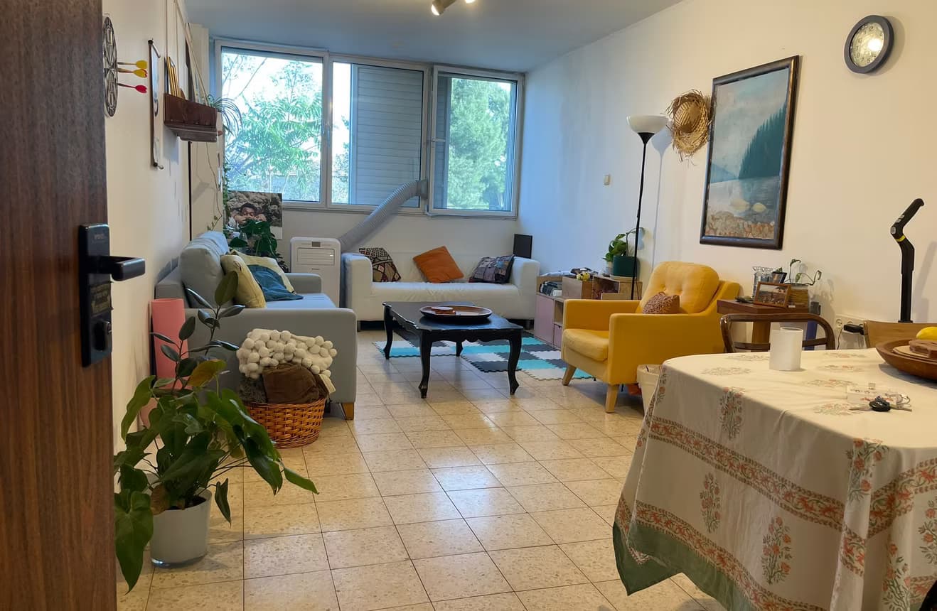 Exclusive for Sale in Katamon! card image