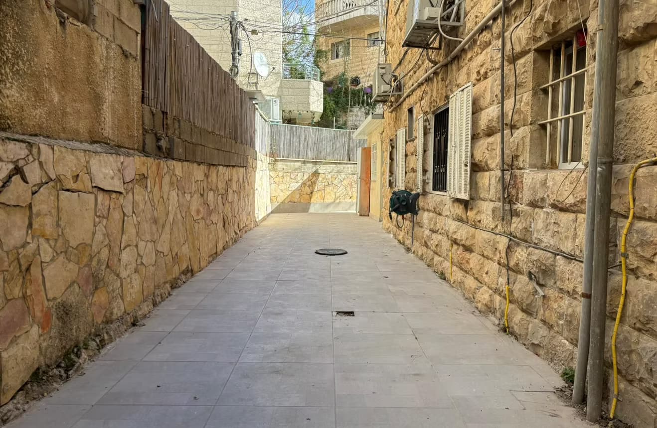 Exclusive for Sale in Nachlaot! card image